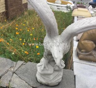 Статуя бетонная ОРЁЛ маленький
